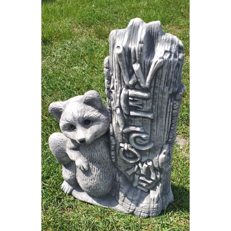 Figurka ogrodowa betonowa Szop Welkome