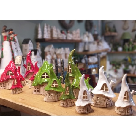 Domek Jaga szeroki-duży wys.20 cm