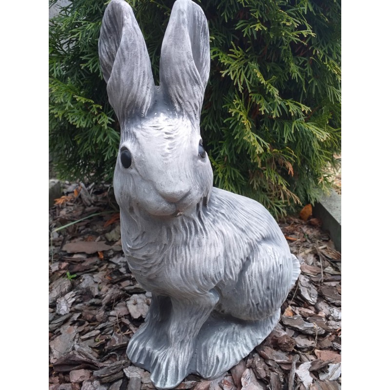 Figurka ogrodowa betonowa Zajączek Zając wielkanocny