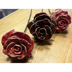 Róże czerwone ceramiczne dekoracje do domu i ogrodu średnica 10 cm