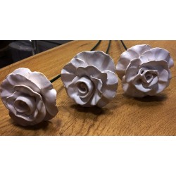 Róże białe ceramiczne dekoracje do domu i ogrodu średnica 10 cm